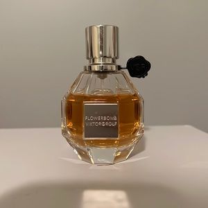 Viktor&Rolf- Flowerbomb Perfume